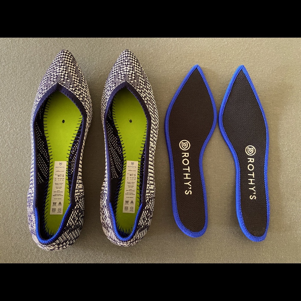 Rothy’s Navy Houndstooth Points size 7.5